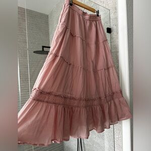 Beautiful cotton tiered skirt. Love shack fancy Target collab. No tag M